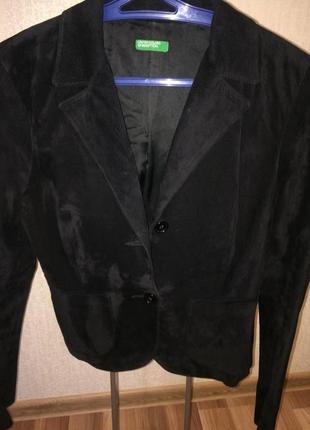 Замшевий піджак benetton
