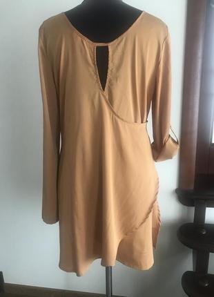 Легка туніка цікавого крою