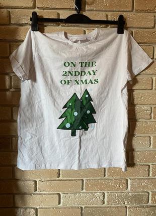 Рождественская белоснежная футболка