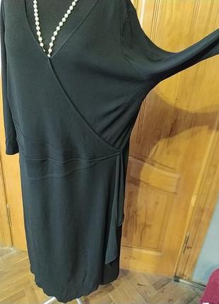 Стильне чорне плаття батал складний крій відрізна талія2 фото