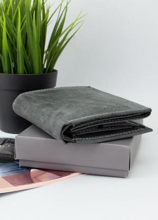 Мужское кожаное портмоне handycover n4-chm темно-серое вертикальное без застежки3 фото