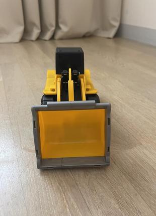 Машинка caterpillar 6