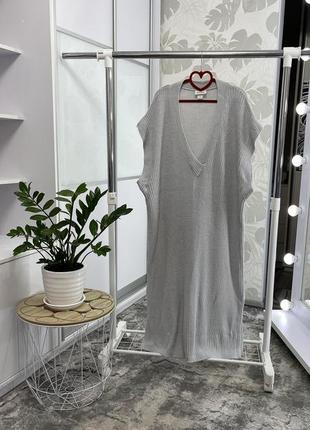 Стильное светло-серое платье-жилет от monki, р. хл.2 фото