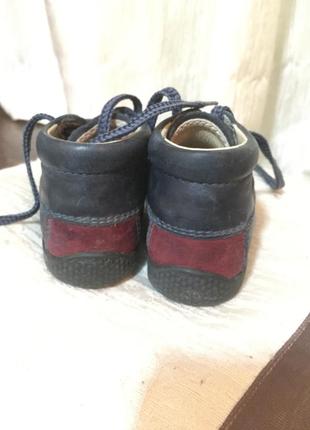 Детские кожаные ботиночки naturino5 фото