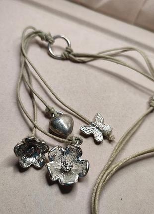 Сотуар с металлическими подвесками