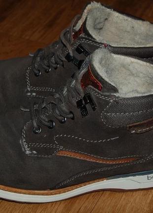 Зимние кожаные ботинки 44 р bugatti3 фото
