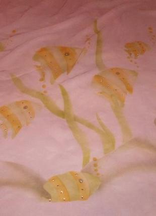 Парео ніжно-персикового кольору