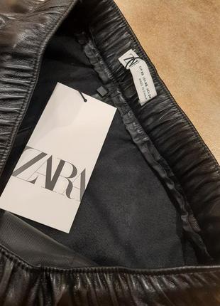 Zara брюки из искусственной кожи черный4 фото