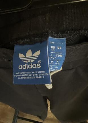 Спортивні штани з лампасами adidas- оригінал3 фото