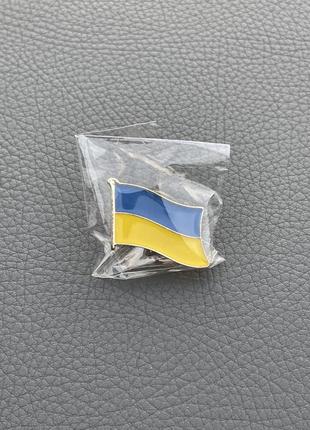 Значок пін прапор україни4 фото