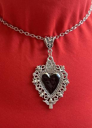 Готична підвіска сердечка-відьми серце вампіра готичний хрест талісман6 фото