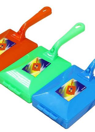 Ручной пылесос/щетка на роликах пластмассовая с ручкой 10.5х15см:синий