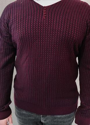 Сучасний та стильний чоловічий светр