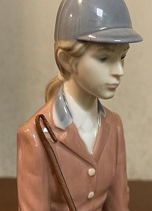 Фарфоровая статуэтка lladro «наездница». 9