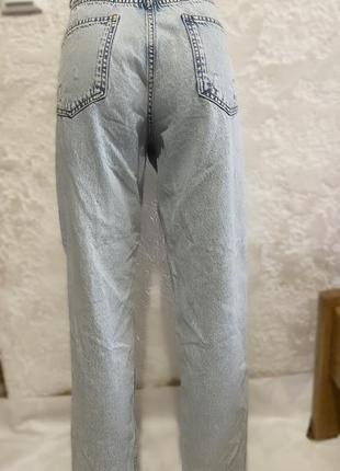 Стильные джинсы-мом рваные denim rebel4 фото