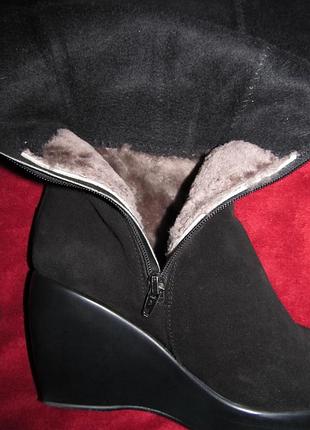 Зимові замшеві чоботи