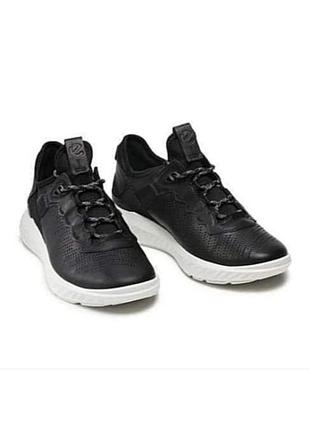 Шкіряні чорні кросівки ecco s.t.1.  40 41 -42 розмір