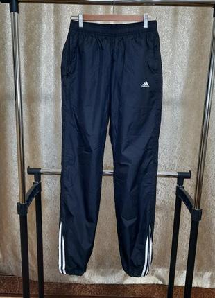 Штани adidas climaproof
прямі на резинці джоггери