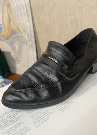 Кожаные лоферы