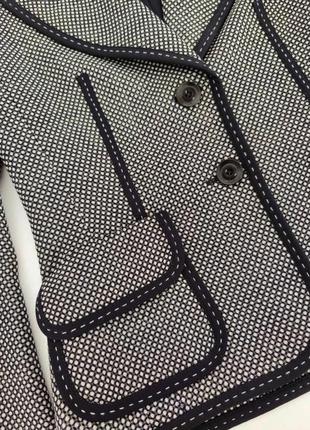 Винтажный приталенный блейзер escada чистая шерсть люкс эксклюзив мелкое плетение8 фото