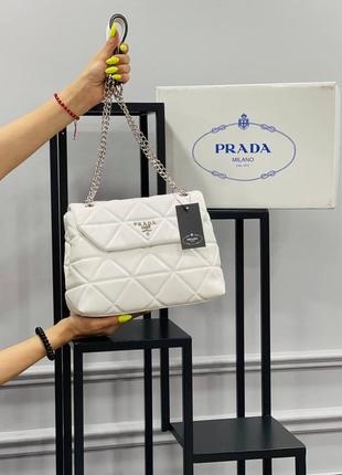 Сумка белая стеганая женская в стиле prada сумка бренд прада сумочка клатч кросс-боди