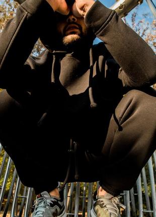 Мужской зимний спортивный костюм оверсайз черный со спущенными рукавами | комплект худи и штаны на зиму10 фото