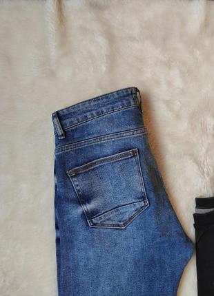 Синие голубые мужские джинсы скинни узкачи американки кроп с дырками на коленях варенки укороченные9 фото