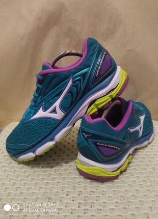 Кроссовки mizuno wave inspire 13