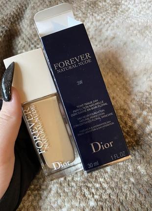 Тональний крем dior