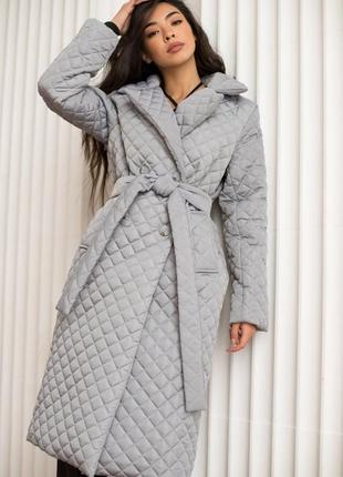 Модное демисезонное стеганное пальто  ( в расцветках)