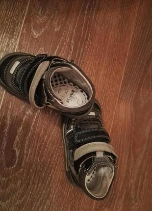 Очень крутые и удобные!демисизонные полуботинки bartek!