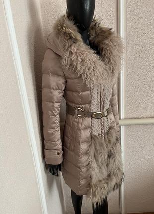 Итальянский пуховик новый с мехом, пуховик с ламой зимнее пальто10 фото