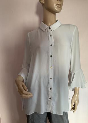 Белая красивая блузка на пуговицах /m / brend maximo donati