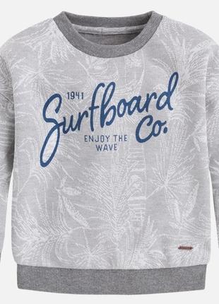 Продам реглан, свитер, джемпер mayoral на рост 128 на возраст 8 лет.