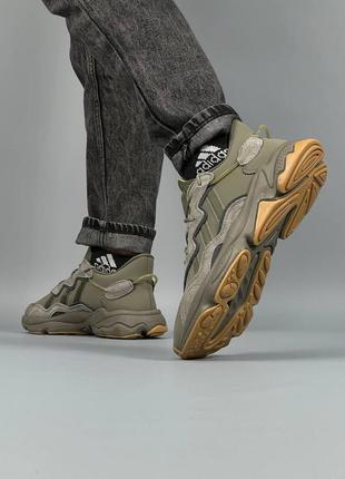 Чоловічі кросівки adidas originals ozweego khaki4 фото