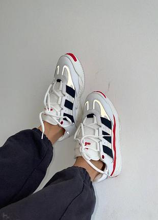 Кроссовки adidas