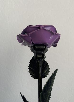 Кованая роза ручной работы подарок цветы из металла8 фото