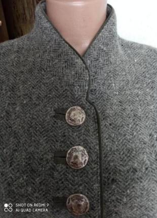 Шикарный, шерстяной жакет amann3 фото