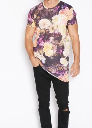 Мегаклассная удлинённая футболка сбоку на молниях в цветочный принт siksilk