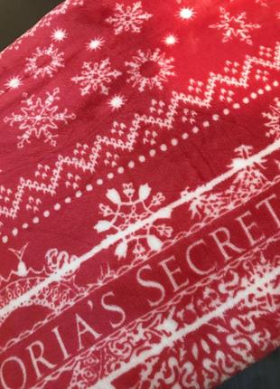 Дуже м'який плед від victoria's secret ❤️