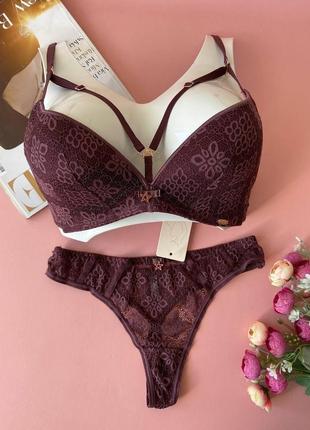 75/80/85b бордовый комплект женского нижнего белья с портупеей