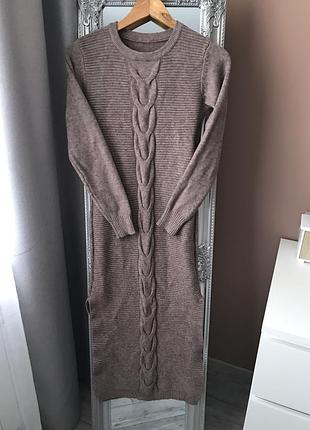 Неймовірний шерстяний светр-плаття