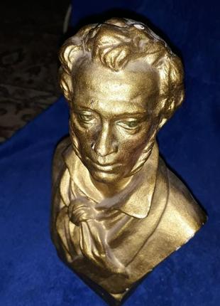 Бюст александра сергеевича пушкина пушкина статуэтка фигурка мужчина в позолоте золотой ретро ссср гипс