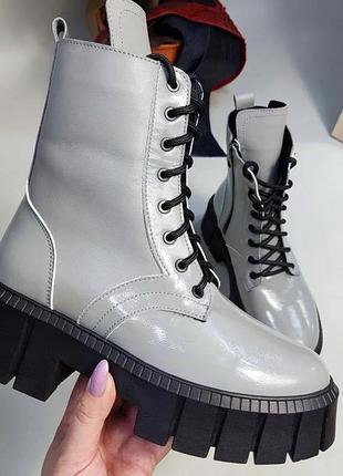 Екслюзивні черевики з італійської шкіри та замші жіночі сірі