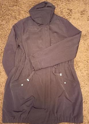Продам курточку massimo dutti