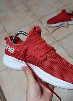 Кроссовки skechers (скечерс) gorun fast™ - valor5 фото