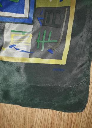 Красивый шелковый платок с иероглифами от loredano ручной шов  роуль3 фото