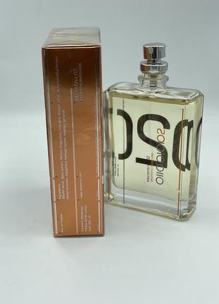 Molecule 02 escentric 3