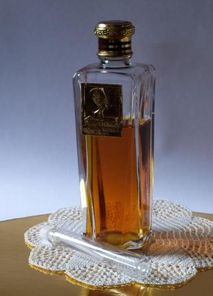 Розпивши!духи nefertiti chabrawichi вінтаж оригінал