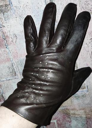 Кожаные перчатки спортивного стиля без подкладки1 фото